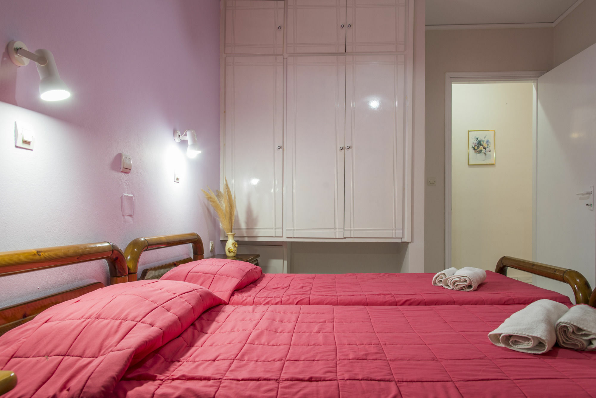 Byron Apartments Tigaki エクステリア 写真