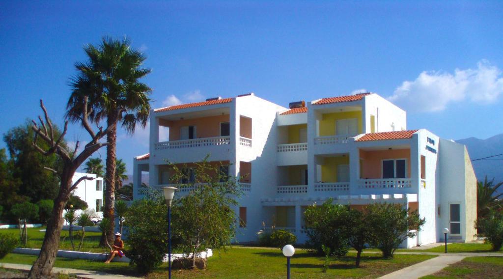 Byron Apartments Tigaki エクステリア 写真